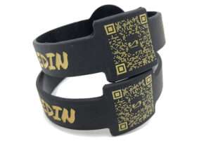 qr code bracelet